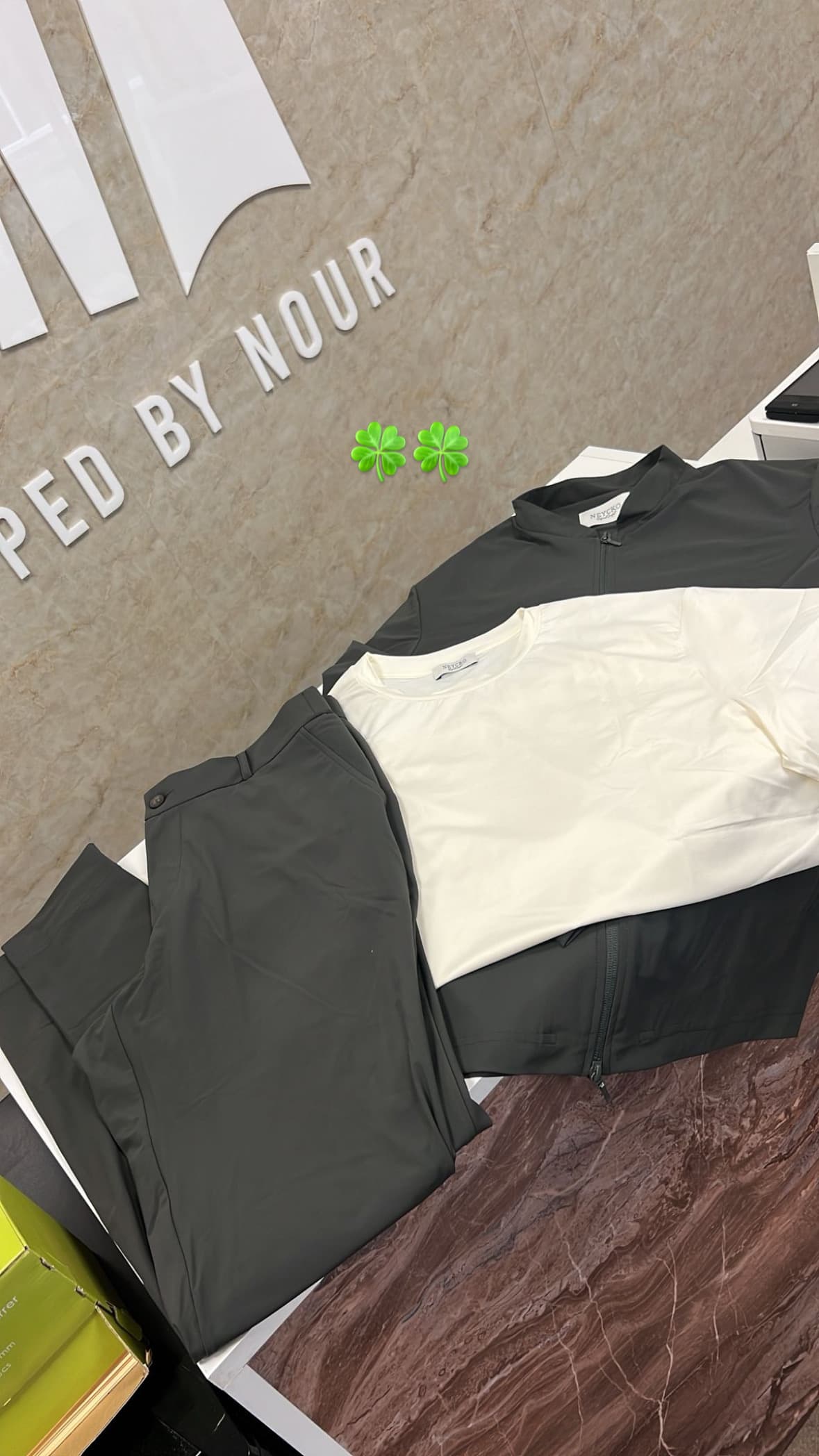 Neycko Set Forest Green & Creme Shirt