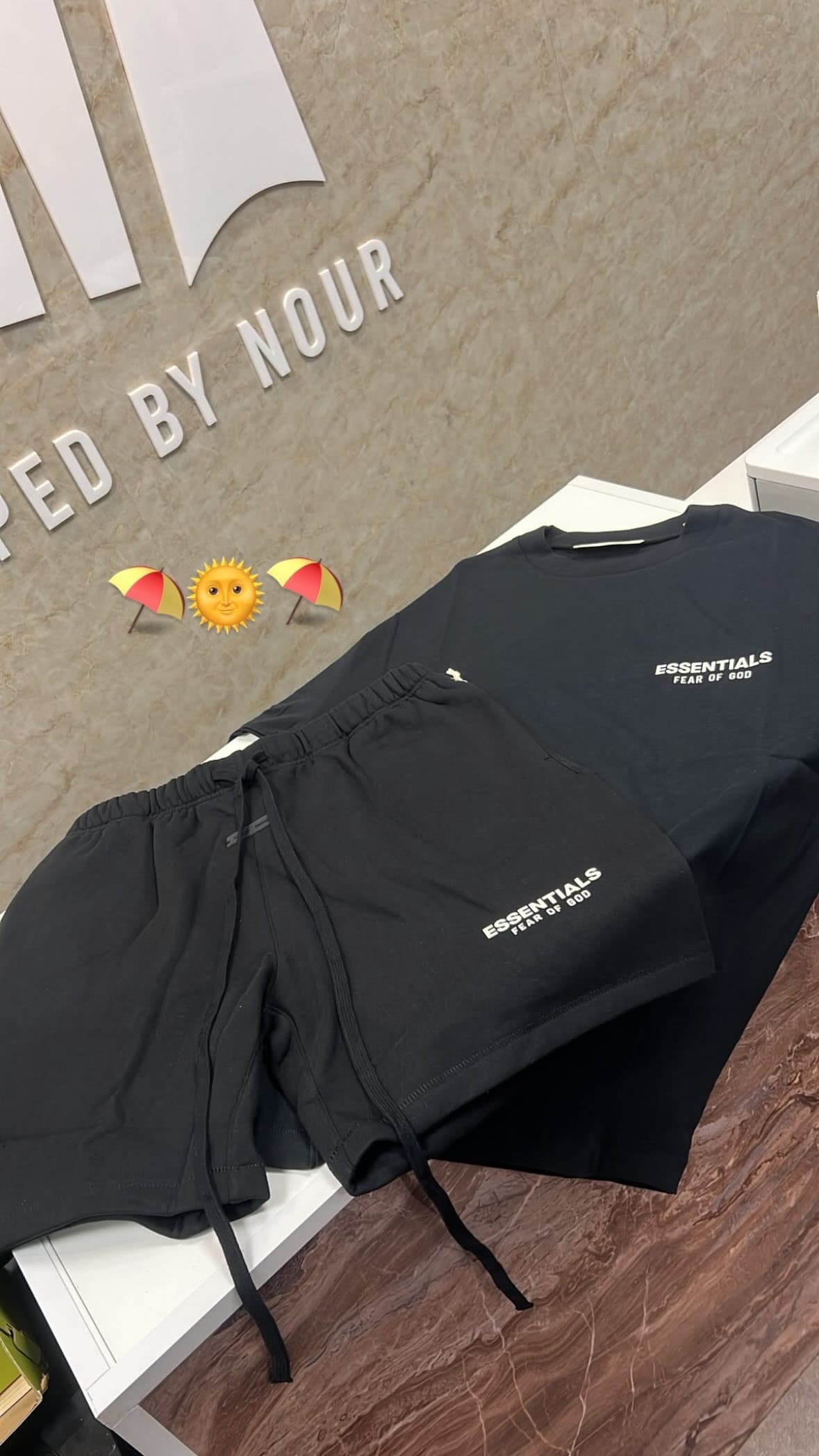 Essentials Summerset BlackWhite