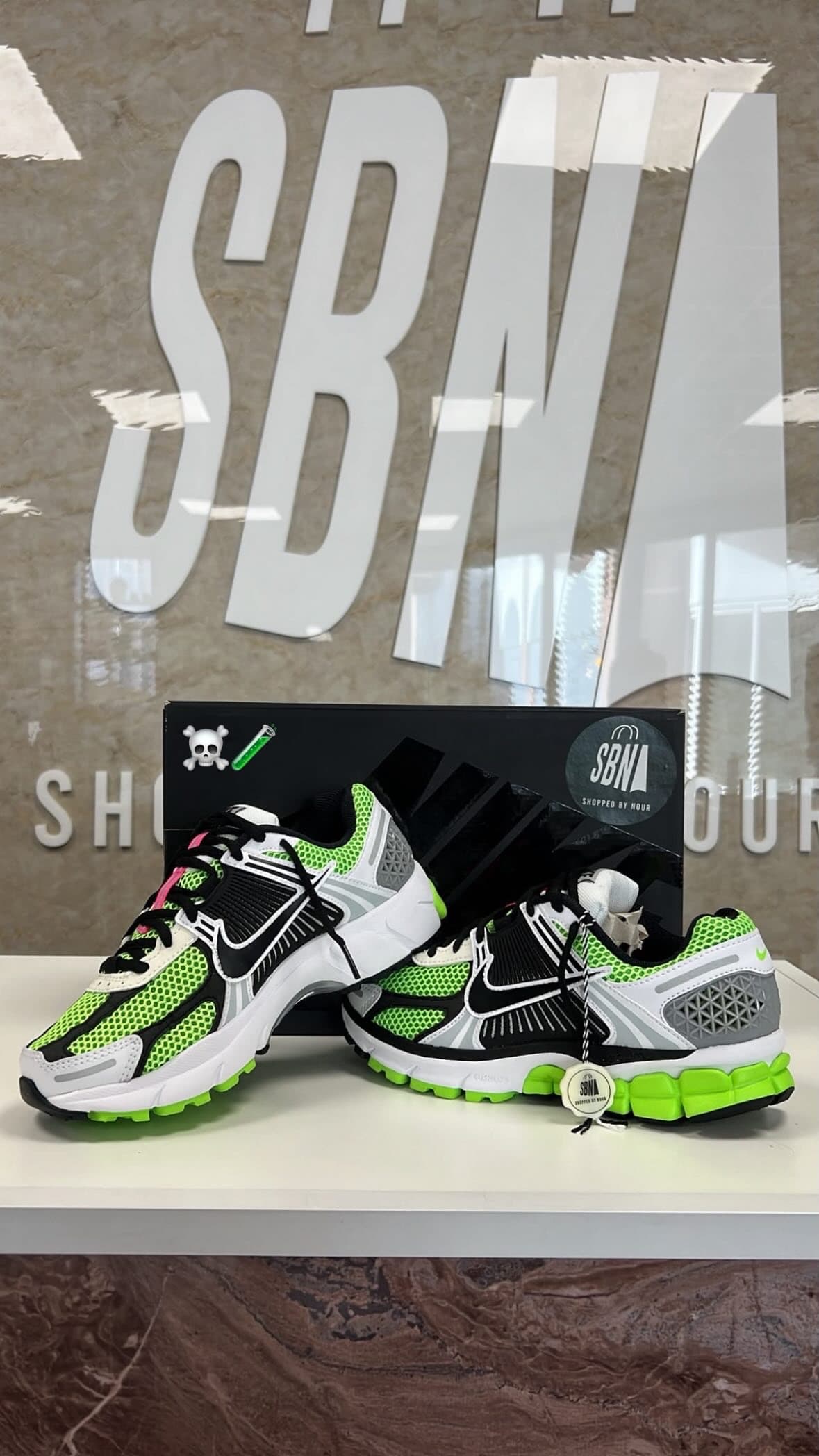 Nike Vomero NeonBlackWhite (ON REQUEST)